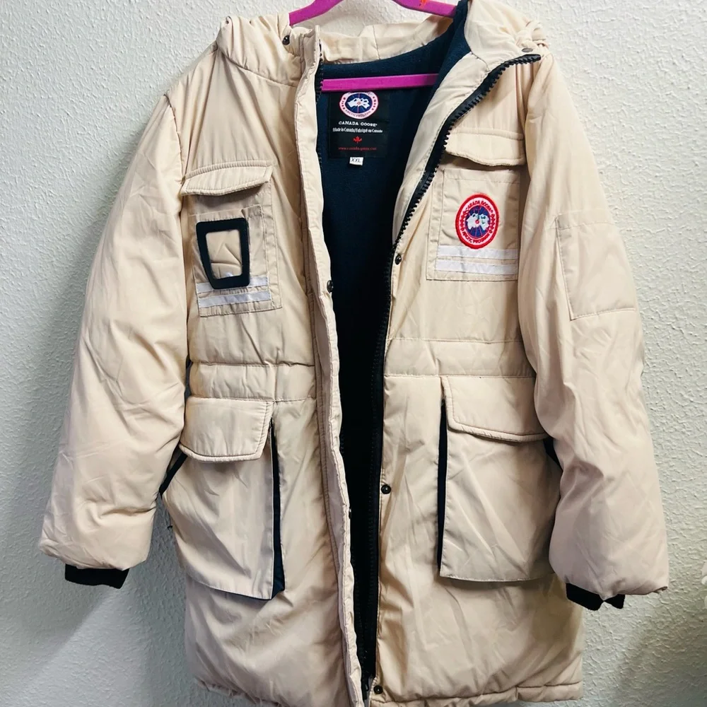 Kids Puffer Jacket style Canada Goose - Picture 7 of 9